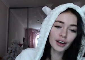 Brunette Amateur Webcam Teen Exposed