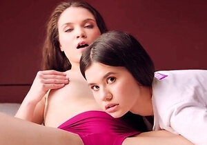Elizabeth T &amp; Evelin Elle - Lusty Dream