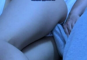 Amateur brunette teen blowjob and cumshot