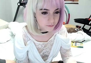 Chubby Busty Teen Solo Masturbation