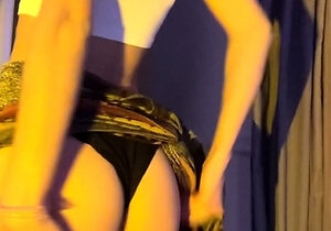 Small titted babe toys her pussy on webcam