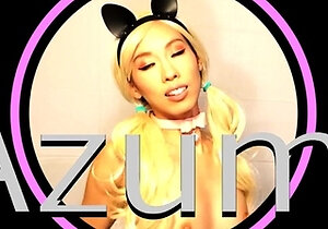 Petite small tit babe with perfect pussy masturbates