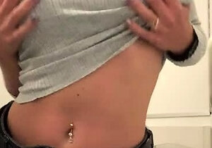 Blonde tight pussy babe solo toy fun in glamour masturbation